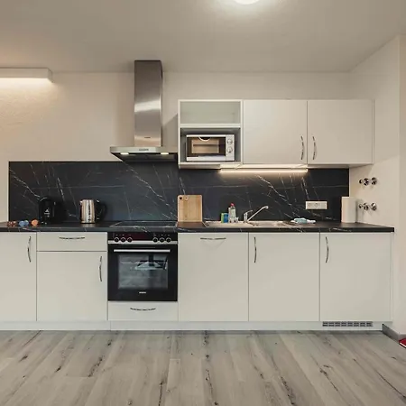 Und Boardinghouse Heimbach In *