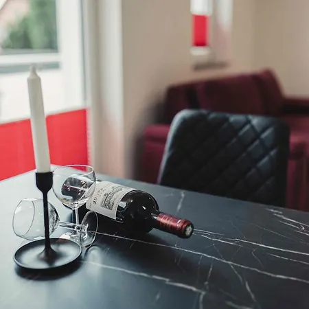 Und Boardinghouse Heimbach In Apartman Renchen