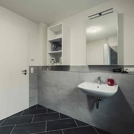 Und Boardinghouse Heimbach In Renchen