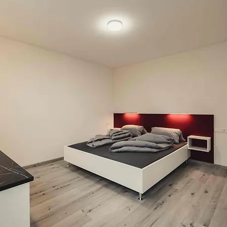 شقة Und Boardinghouse Heimbach In