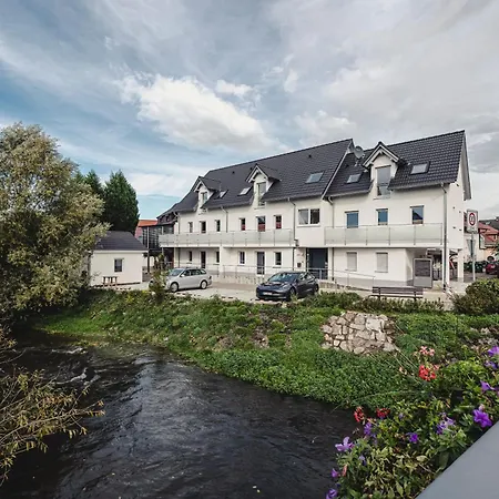 Und Boardinghouse Heimbach In Apartman